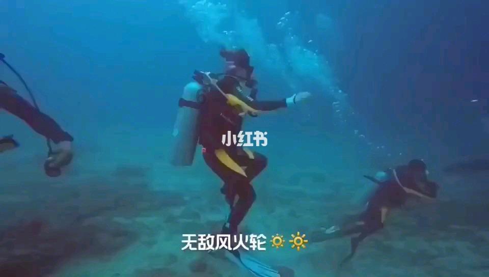就是我电热水器是50l的，然后师傅装的时候只打了一个新孔，一边还是用旧孔，旧孔？游戏画面